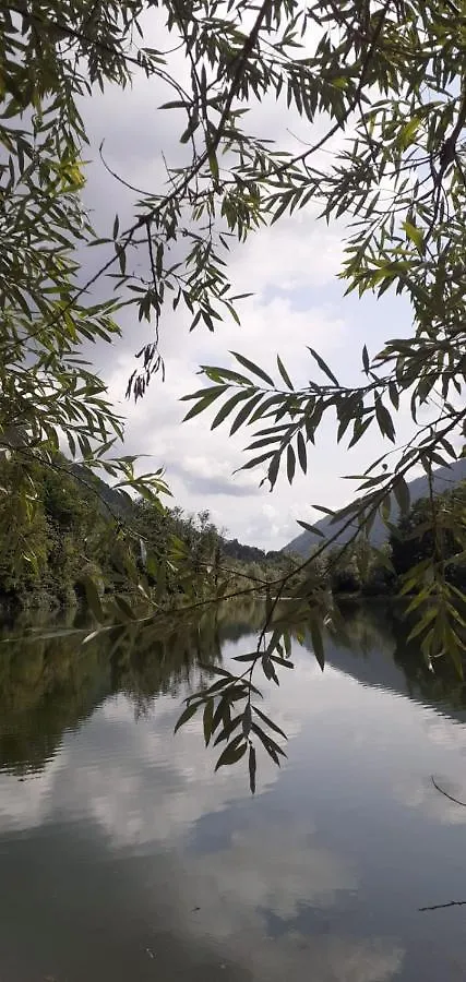 Apartment L'Angolino Di Magda: On The Lake-Private Beach! Ghirla