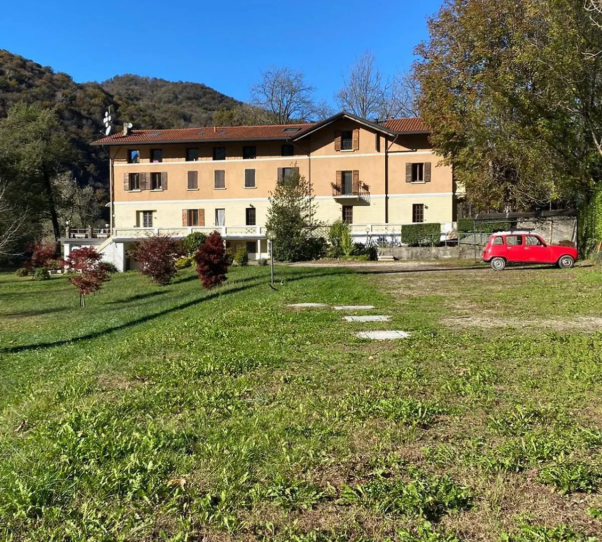 Apartment L'Angolino Di Magda: On The Lake-Private Beach! Ghirla